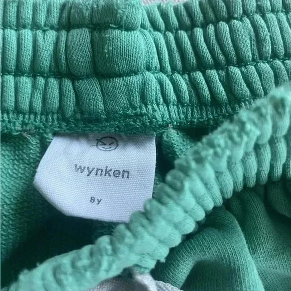 Wynken TATTO SHORTS GREAT
GREEN Size 8 - Picture 4 of 8